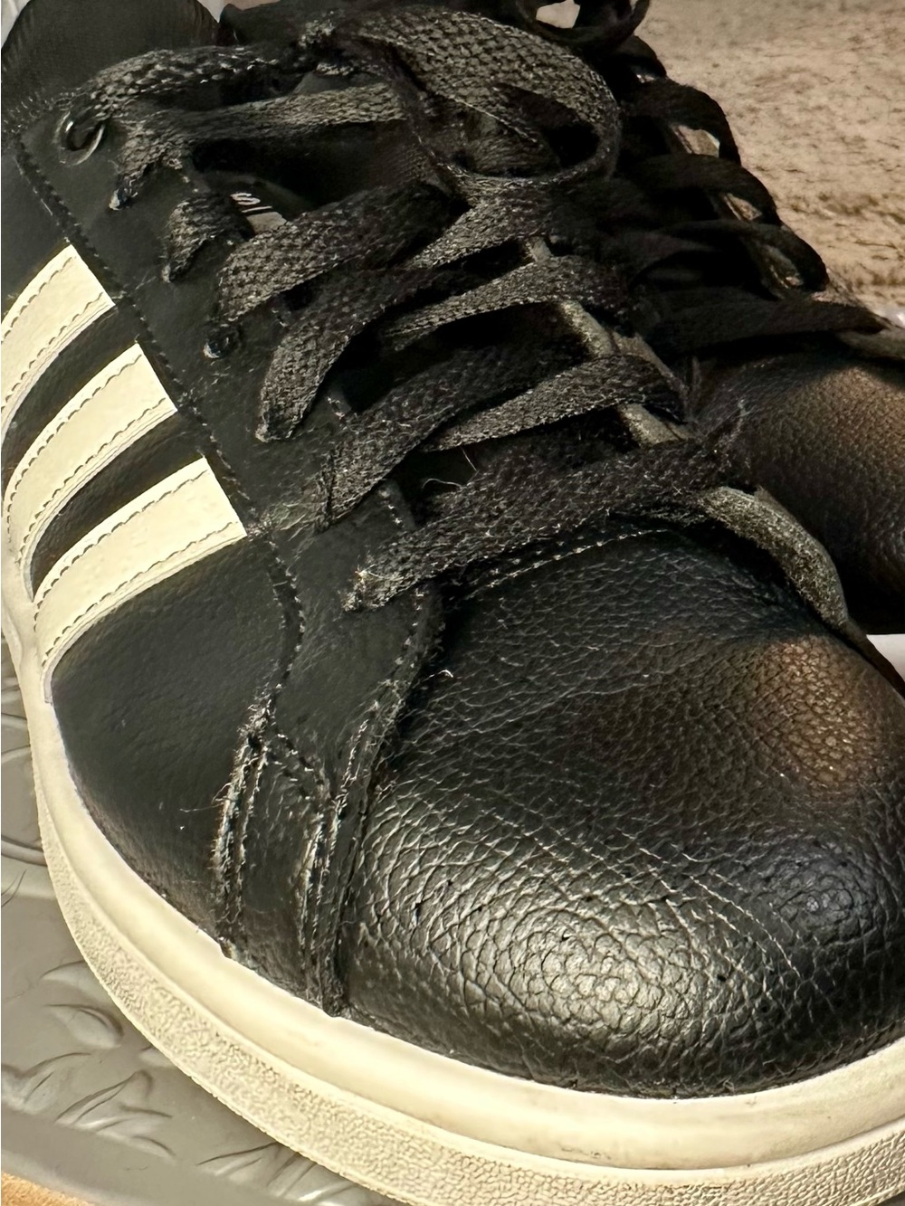 Adidas Neo Cloudfoam Memory Foam Sneakers Black White Womens 7.5 - Picture 10 of 11